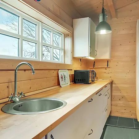 - Ramlose, Danmark 度假居 赫尔辛厄